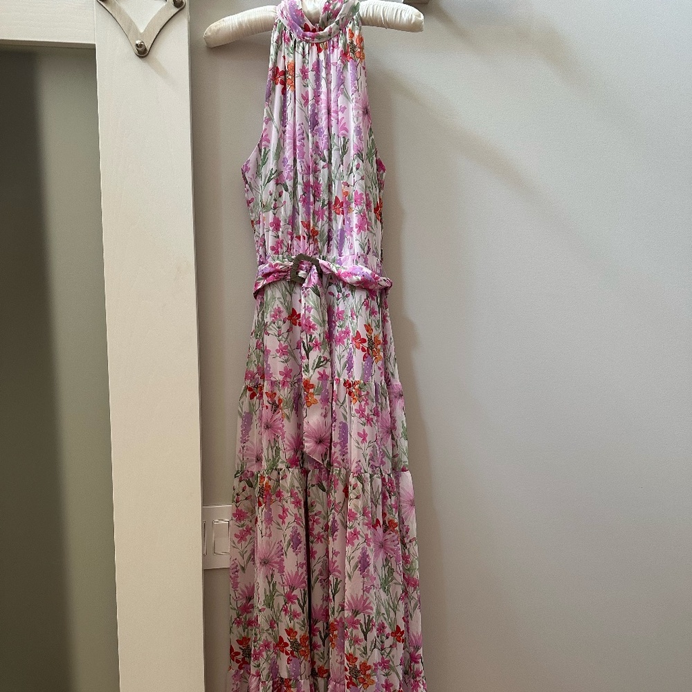 Taylor maxi dress Size 8